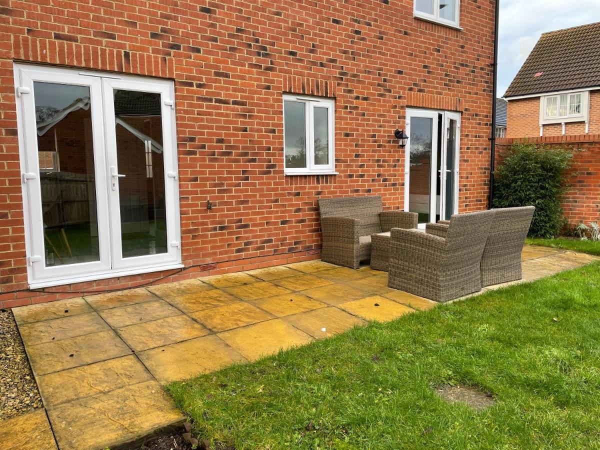 Stunning Large Detached Gloucester, 4 Beds, 3 Bedroom, 2 Bathroom Property, Nr Chelt, The Docks And Quays Sleeps 6 Exterior foto