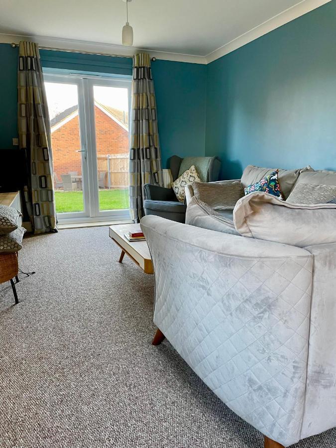 Stunning Large Detached Gloucester, 4 Beds, 3 Bedroom, 2 Bathroom Property, Nr Chelt, The Docks And Quays Sleeps 6 Exterior foto